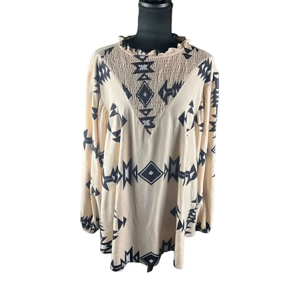 Lularoe Clara xl babydoll smocked boho Aztec print western flowy blouse